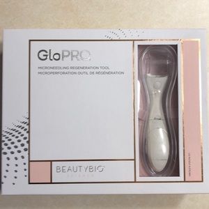 GloPro Facial Microneedling Tool
